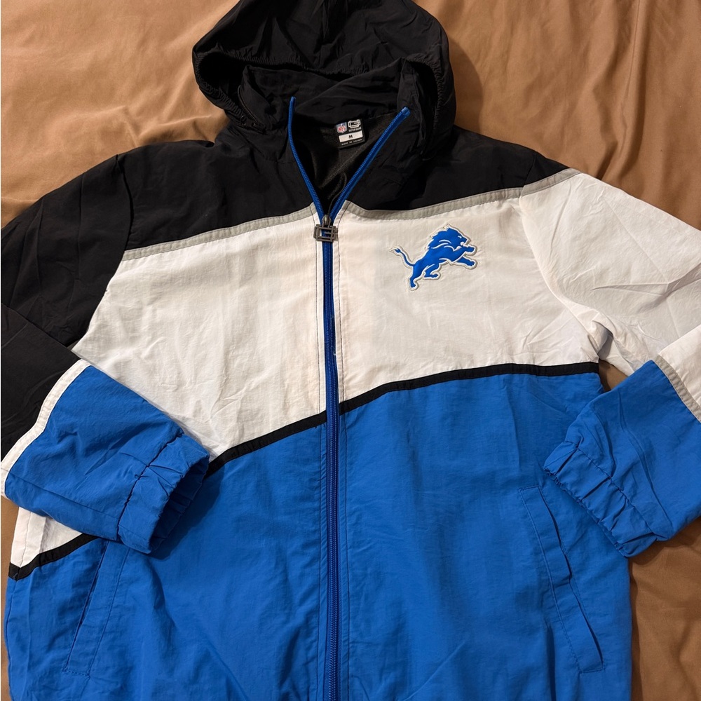NFL Men's Black, White, and Blue Windbreaker